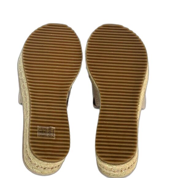 Karl Lagerfeld Paris Sandal Women’s Size 7.5M Mauve Tan Gold Slip-on Quilted - Picture 10 of 12